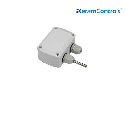 벽은 액체와 공기를 위한 온도 센서를 탑재했습니다